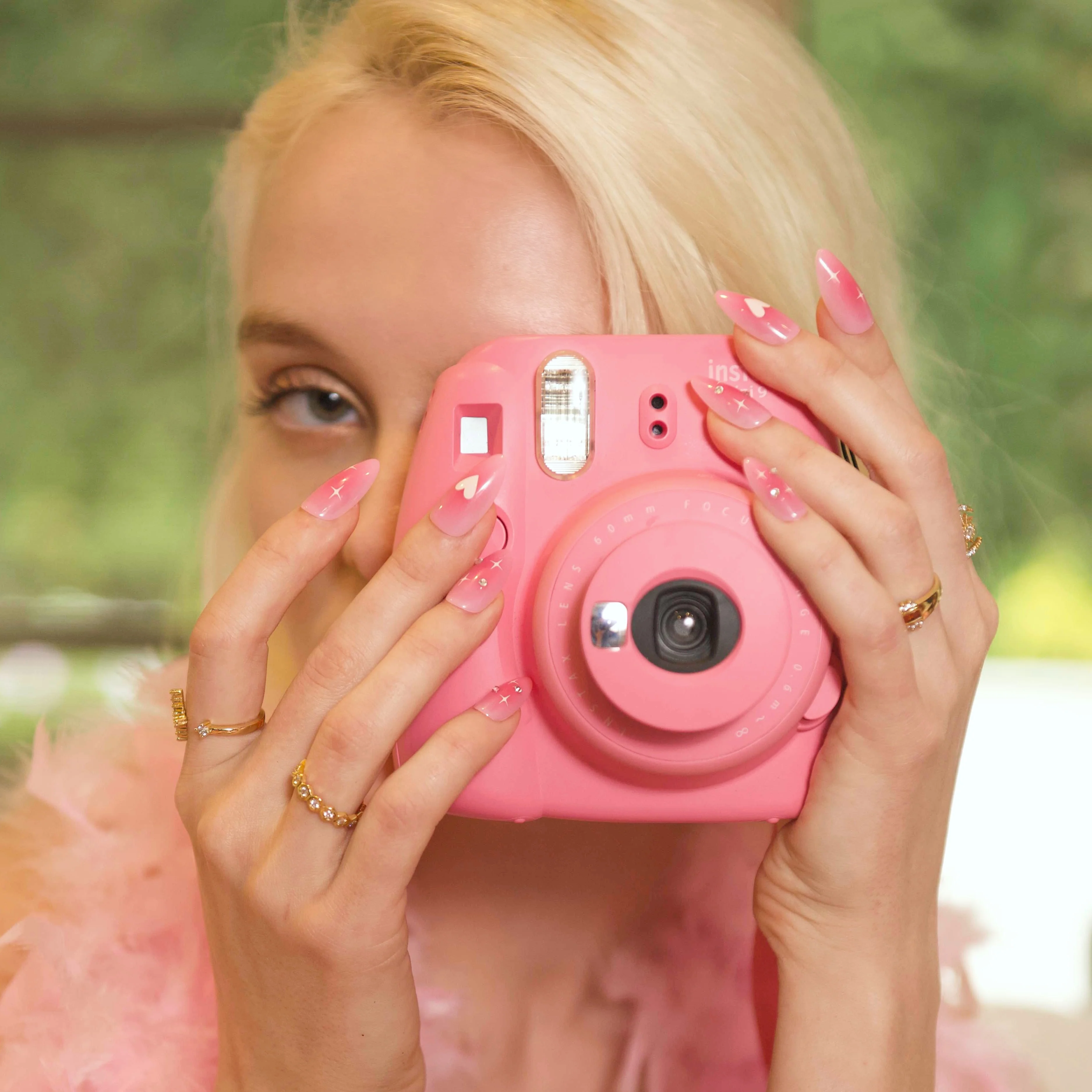 Blushing Hearts - Image 3