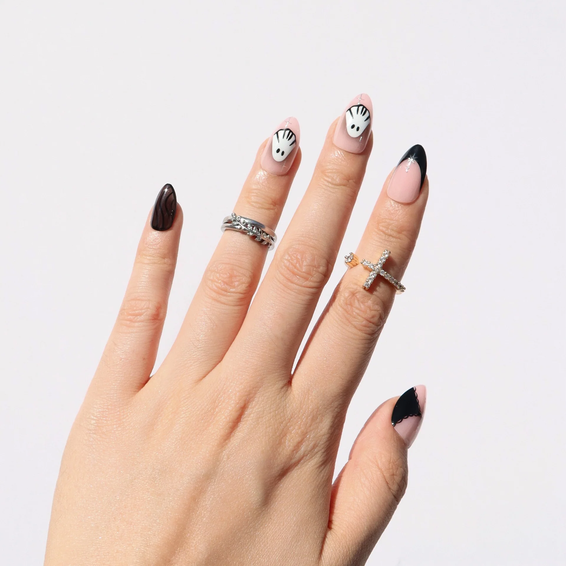Boo-tique - Image 2